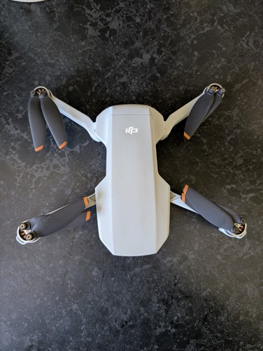 Dji mini with controller - mini,