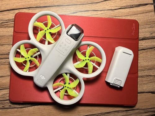 Dji neo and battery drone - neo, 1