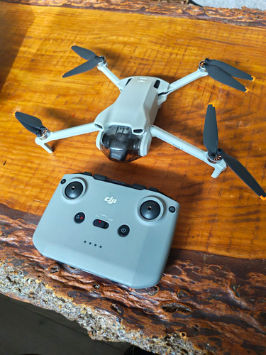 Dji mini drone with remote - 3,